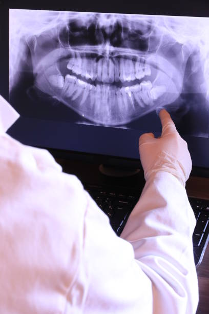 Best Emergency Cosmetic Dentistry (e.g., broken veneers) in Los Lunas, NM